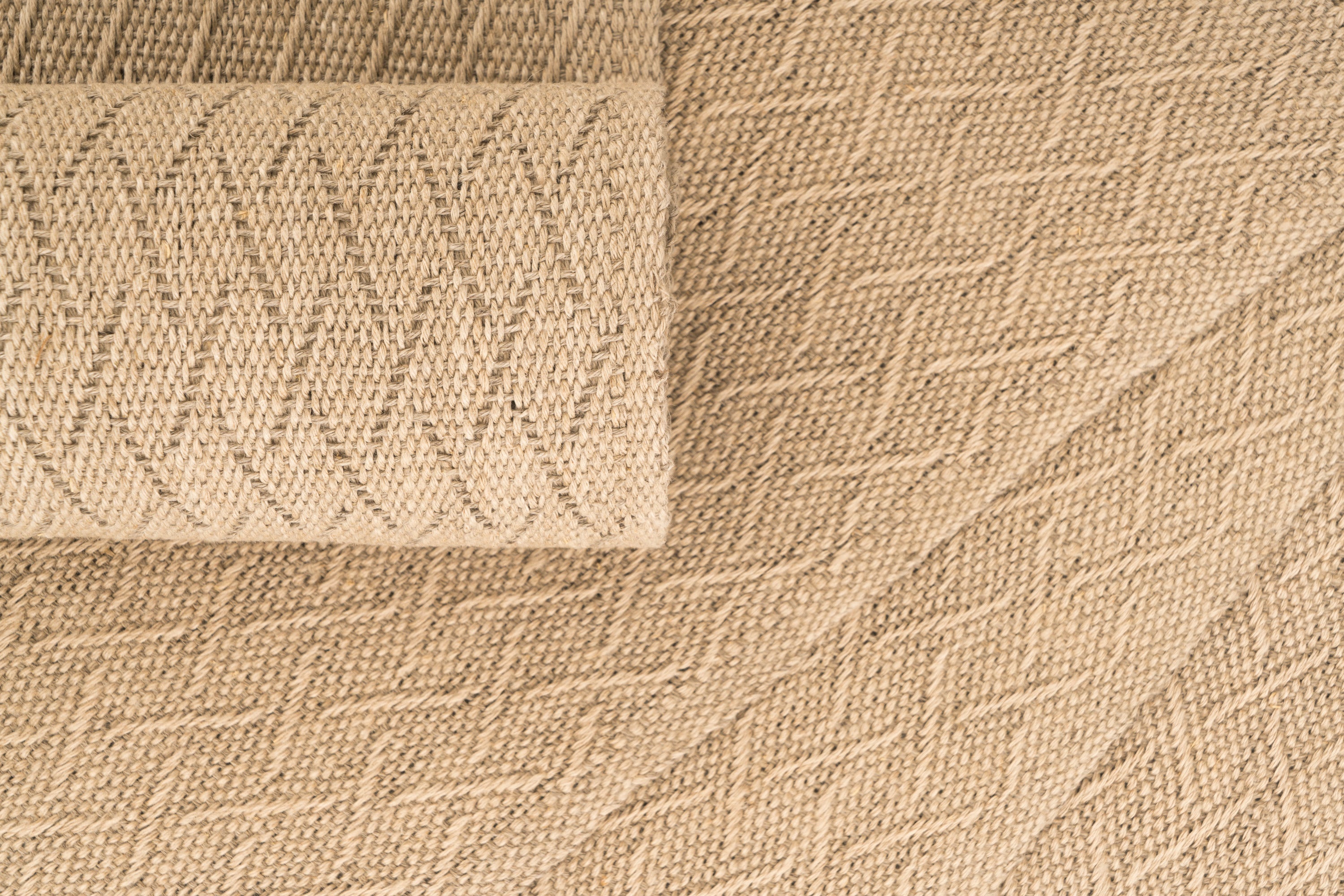 "Angle X" Handwoven Hemp Placemat & Table Runner Set