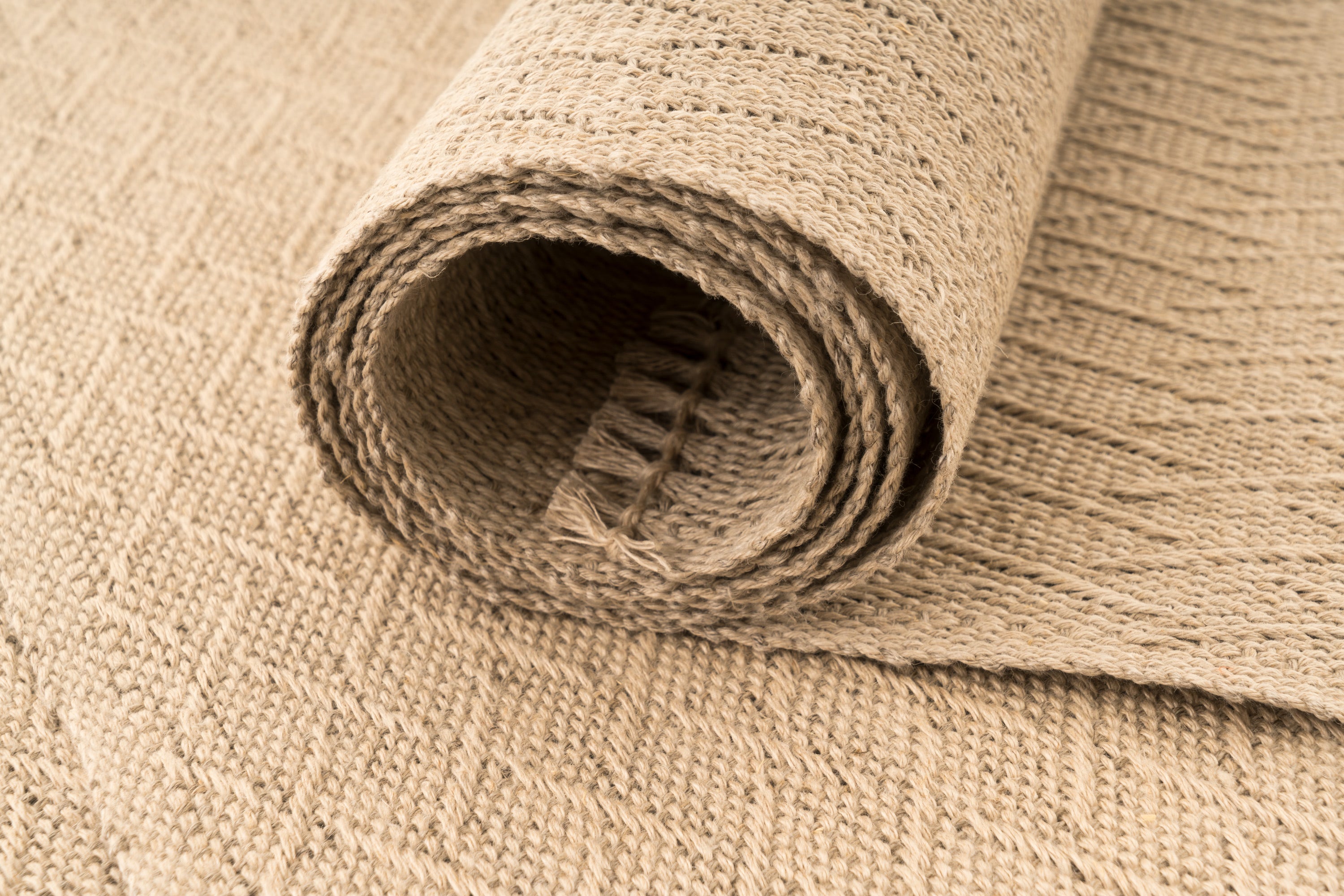 "Angle X" Handwoven Hemp Placemat & Table Runner Set