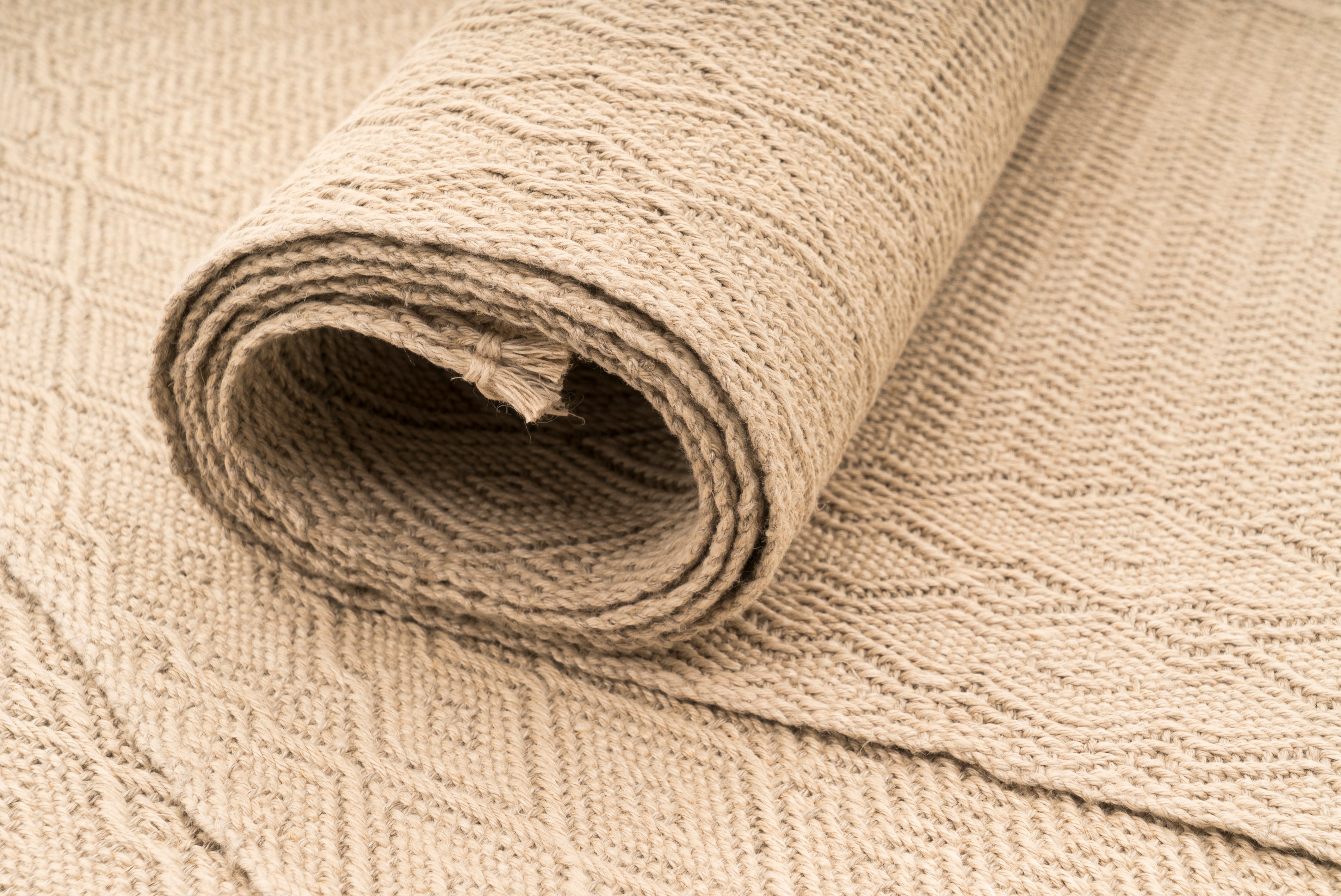 "Ziggy Zaggy" Handwoven Hemp Handwoven Placemat & Table Runner Set