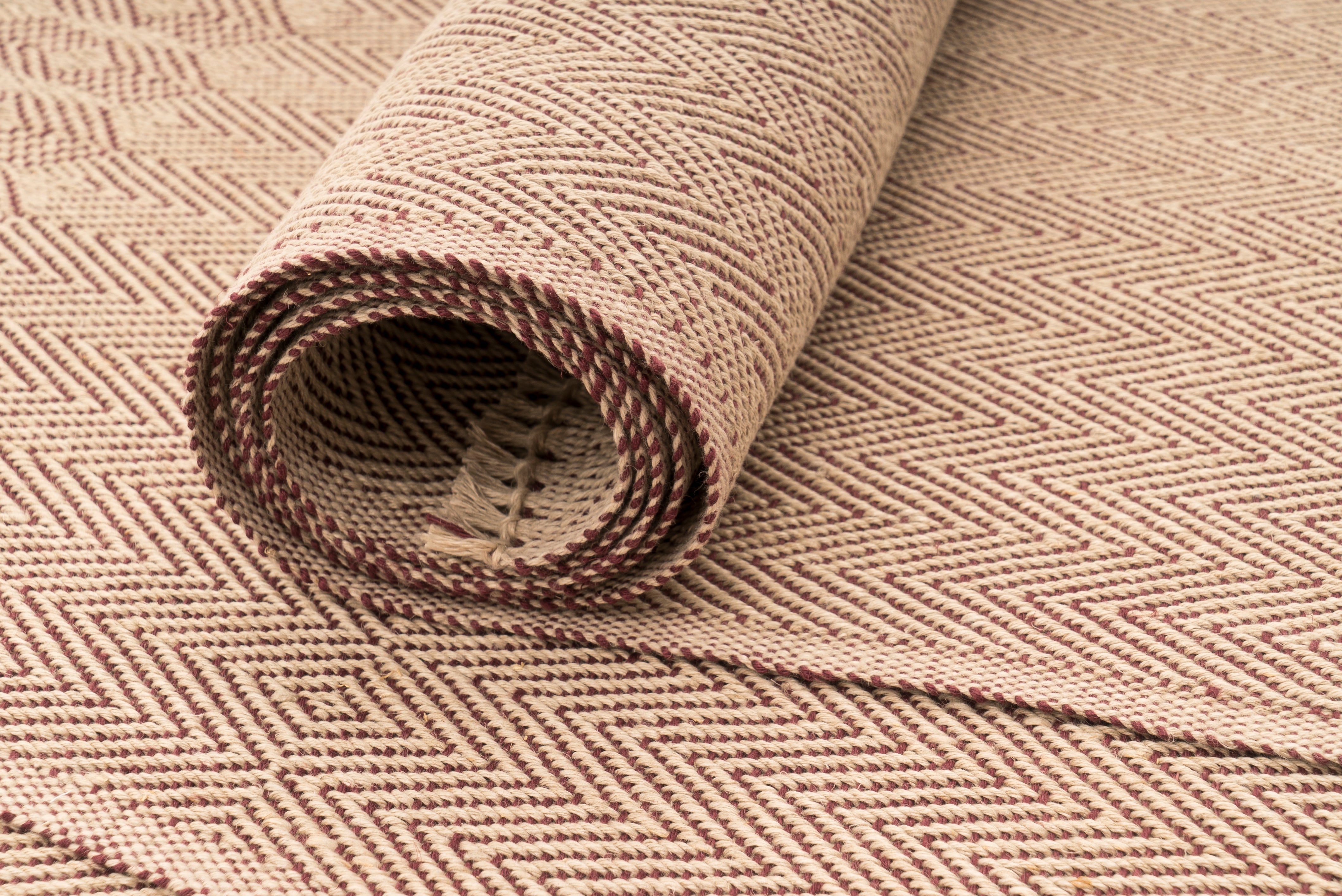 "Seek Easy" Handwoven Hemp Placemat & Table Runner Set