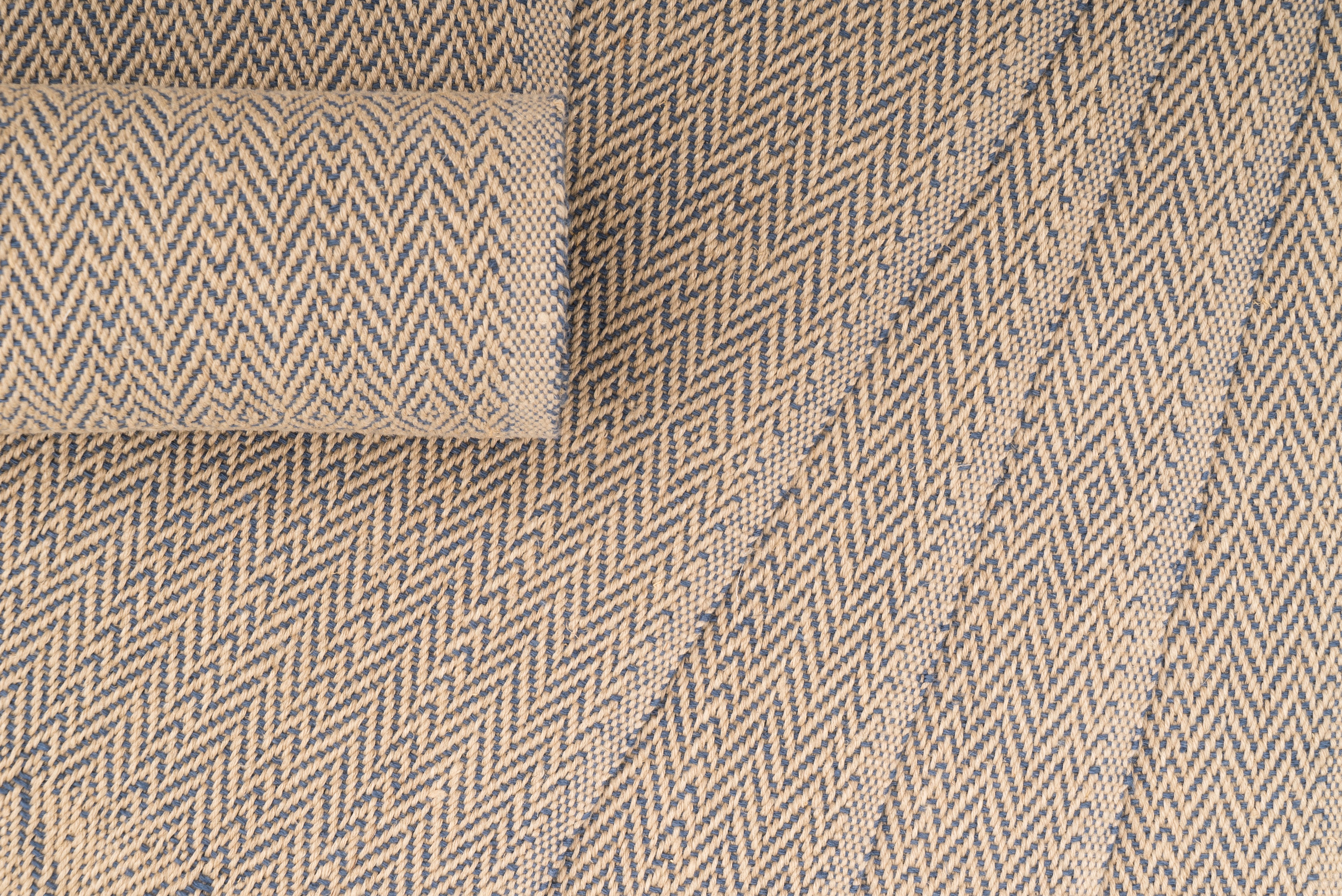 "Z Type" Handwoven Hemp Placemat & Table Runner Set