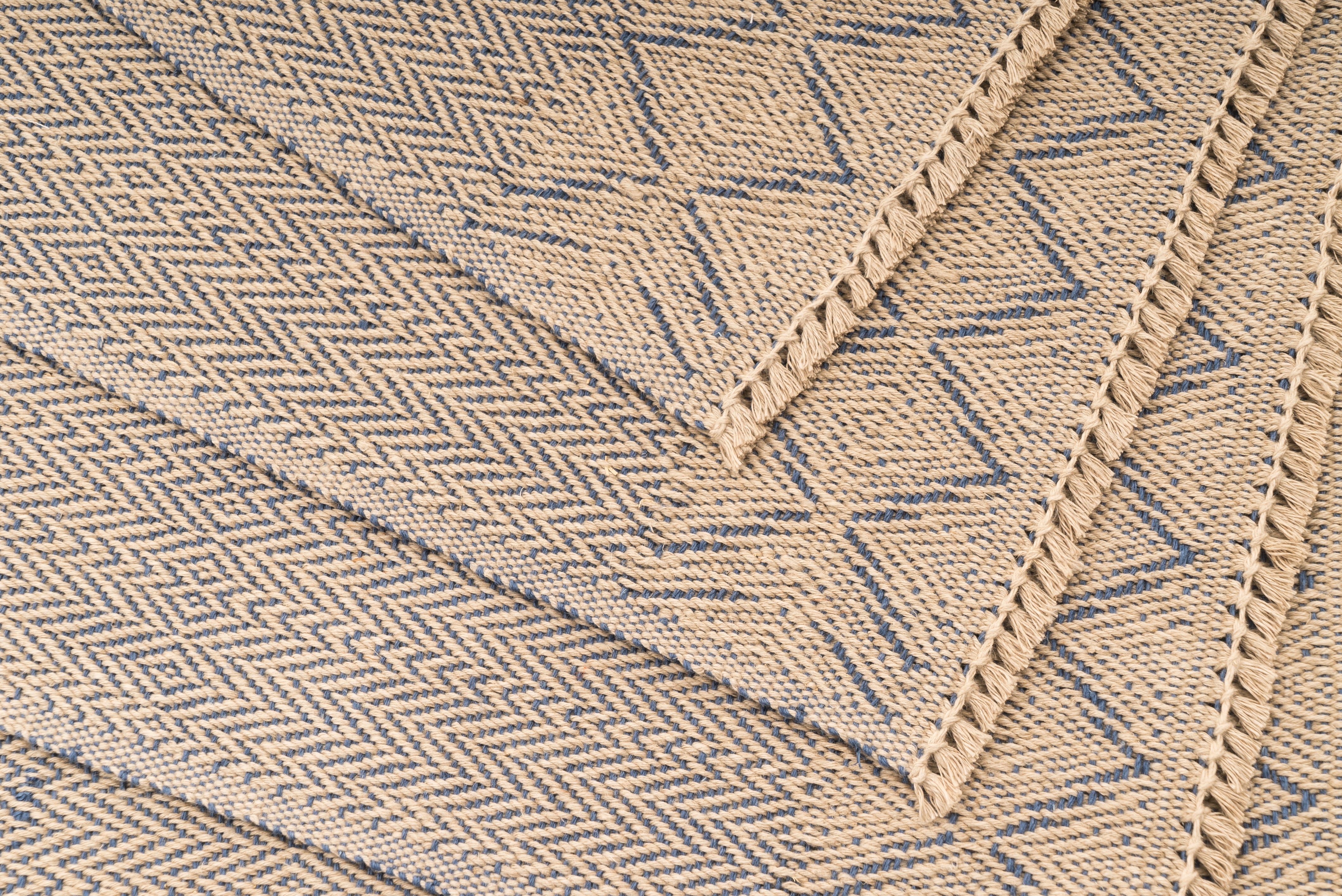 "Z Type" Handwoven Hemp Placemat & Table Runner Set