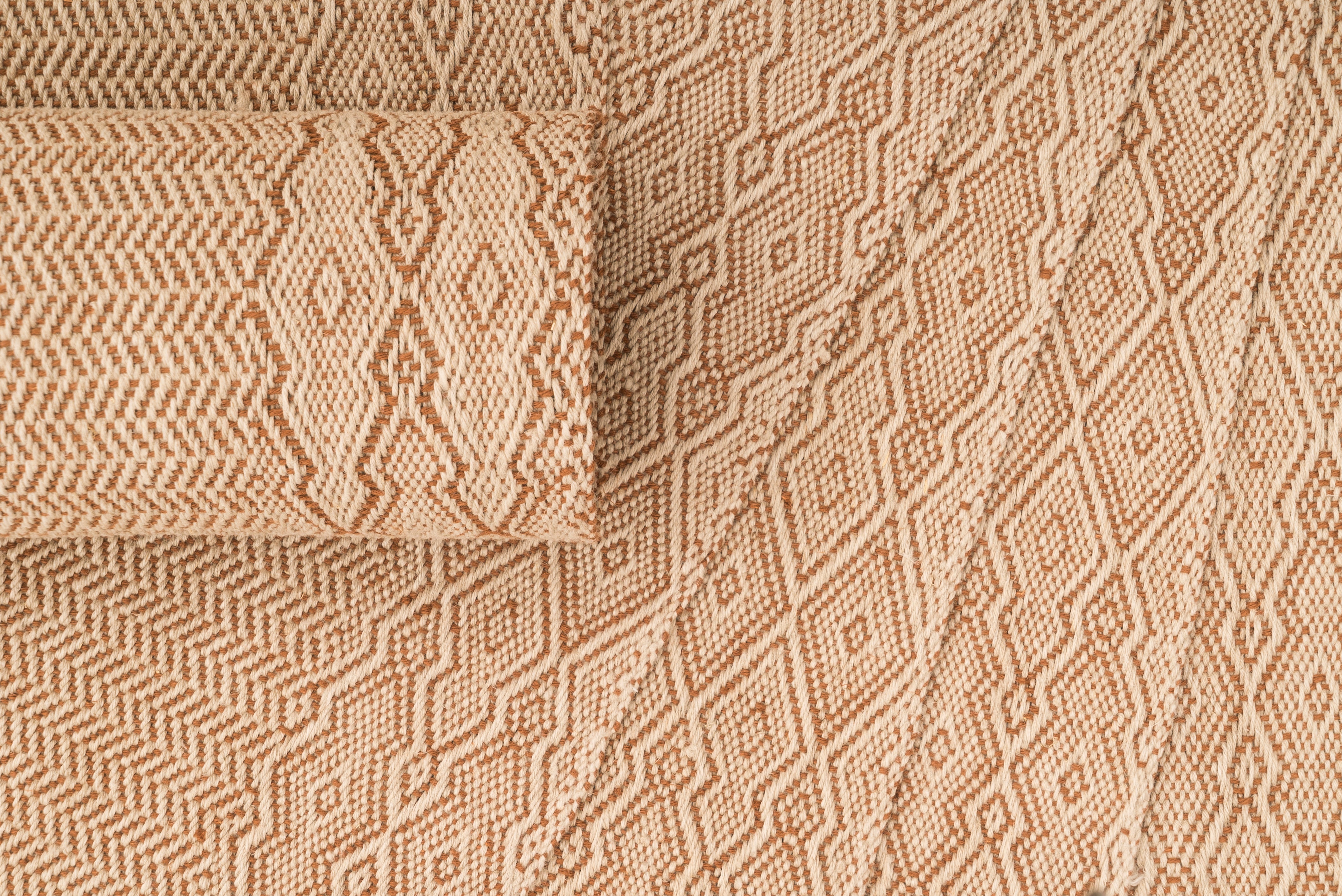"Cooperation" Handwoven Hemp Placemat & Table Runner Set