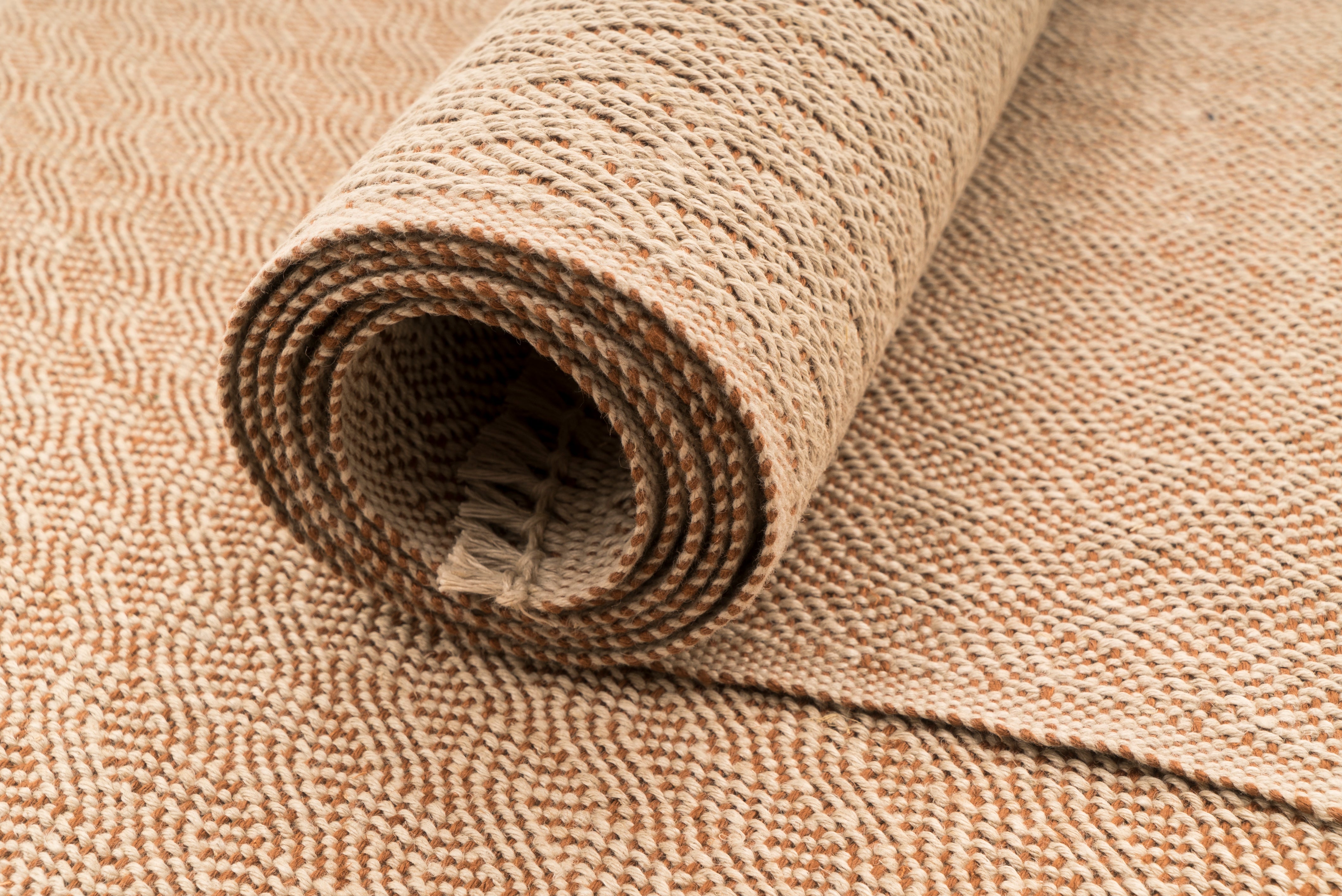 "Crossing" Handwoven Hemp Placemat & Table Runner Set