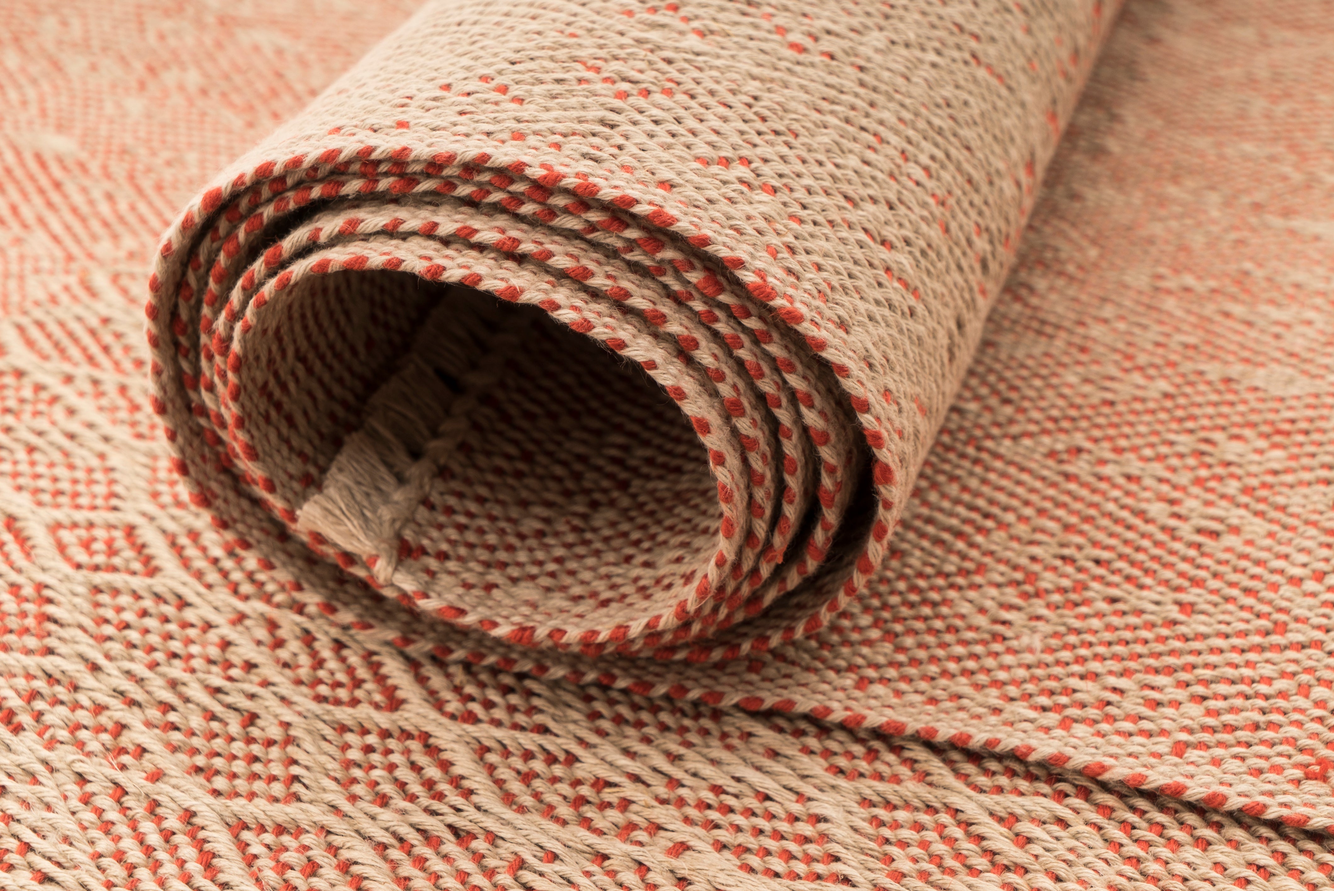 "Flowing Reeds" Handwoven Hemp Placemat & Table Runner Set