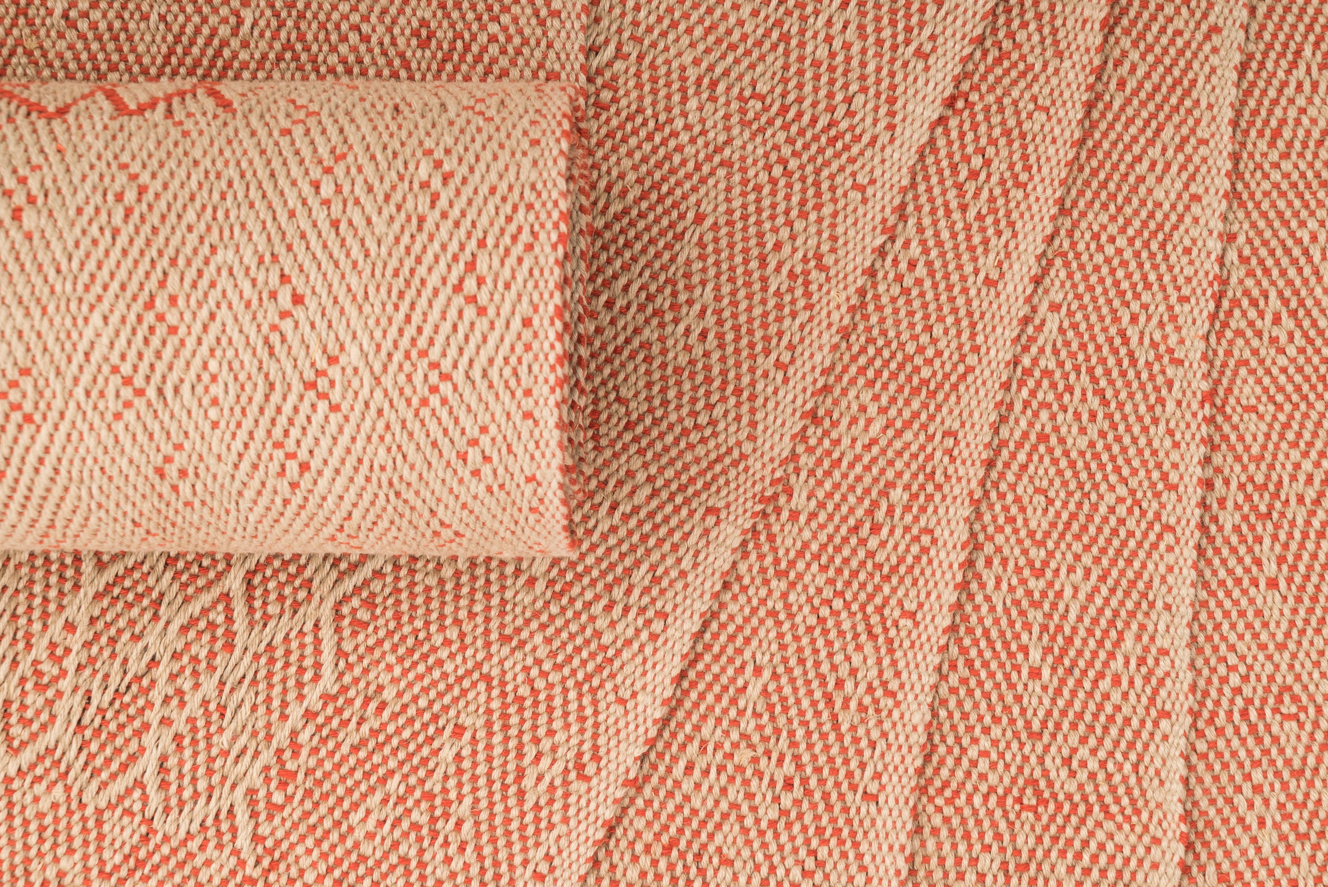"Flowing Reeds" Handwoven Hemp Placemat & Table Runner Set