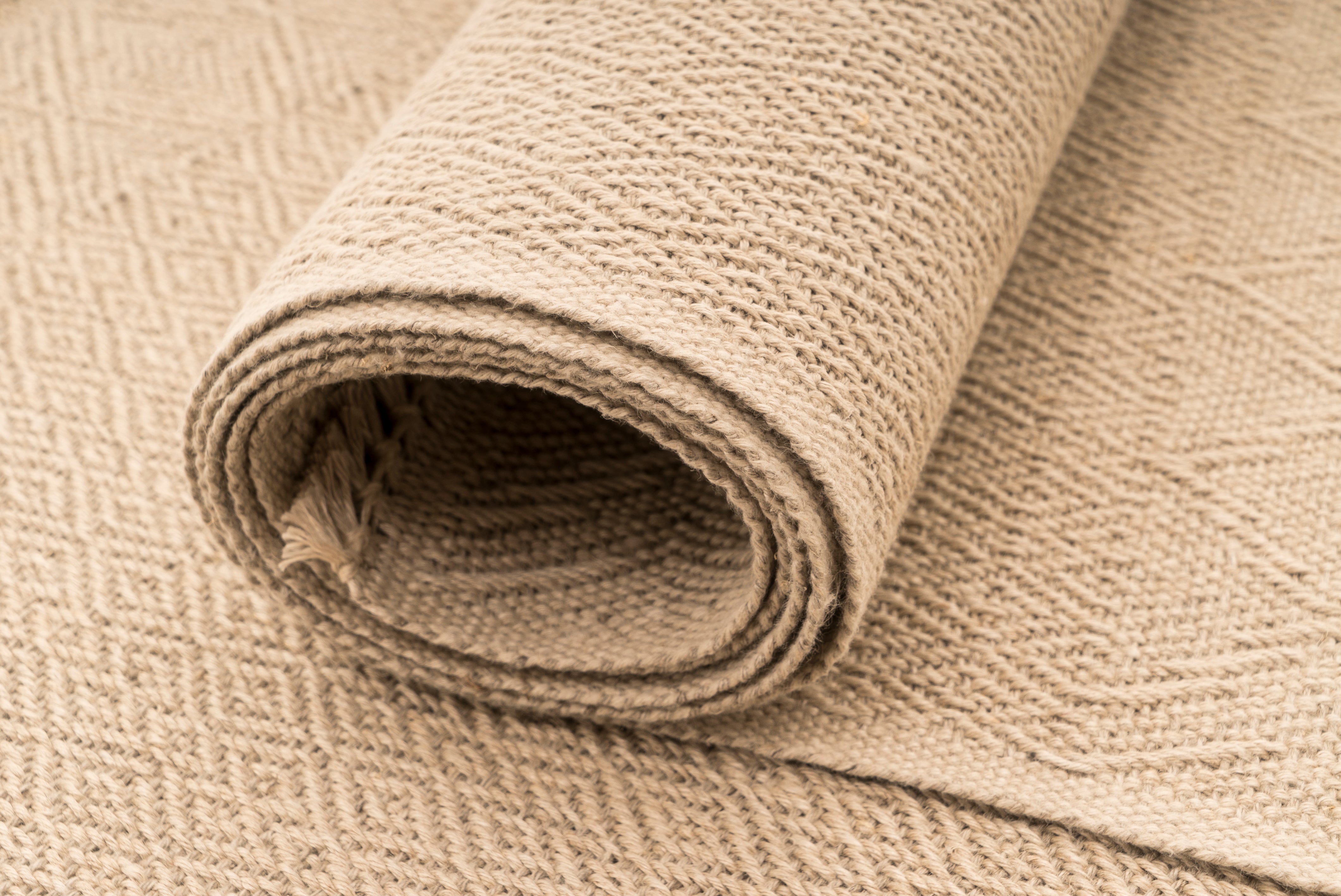 "Reply" Handwoven Hemp Placemat & Table Runner Set