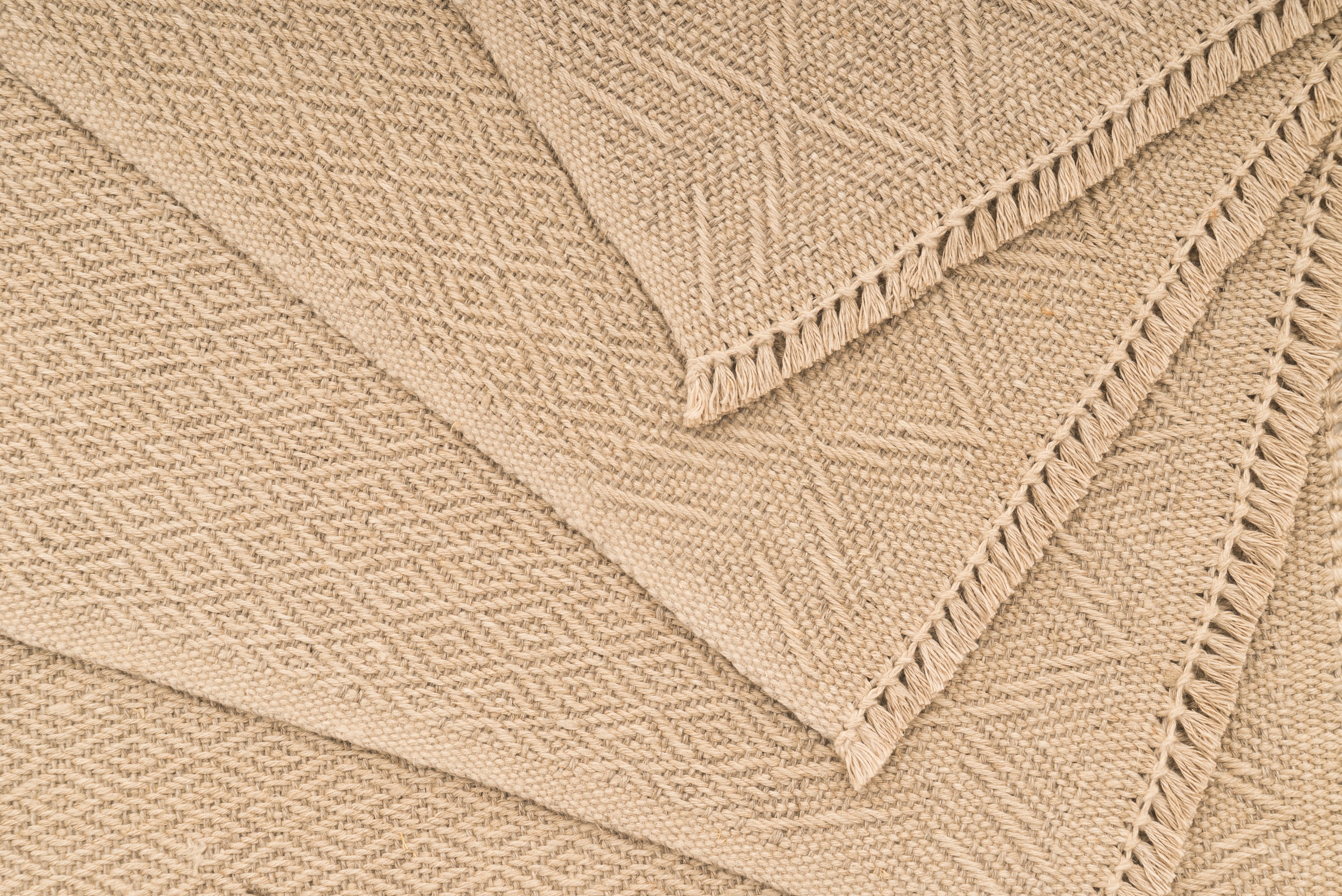 "Reply" Handwoven Hemp Placemat & Table Runner Set