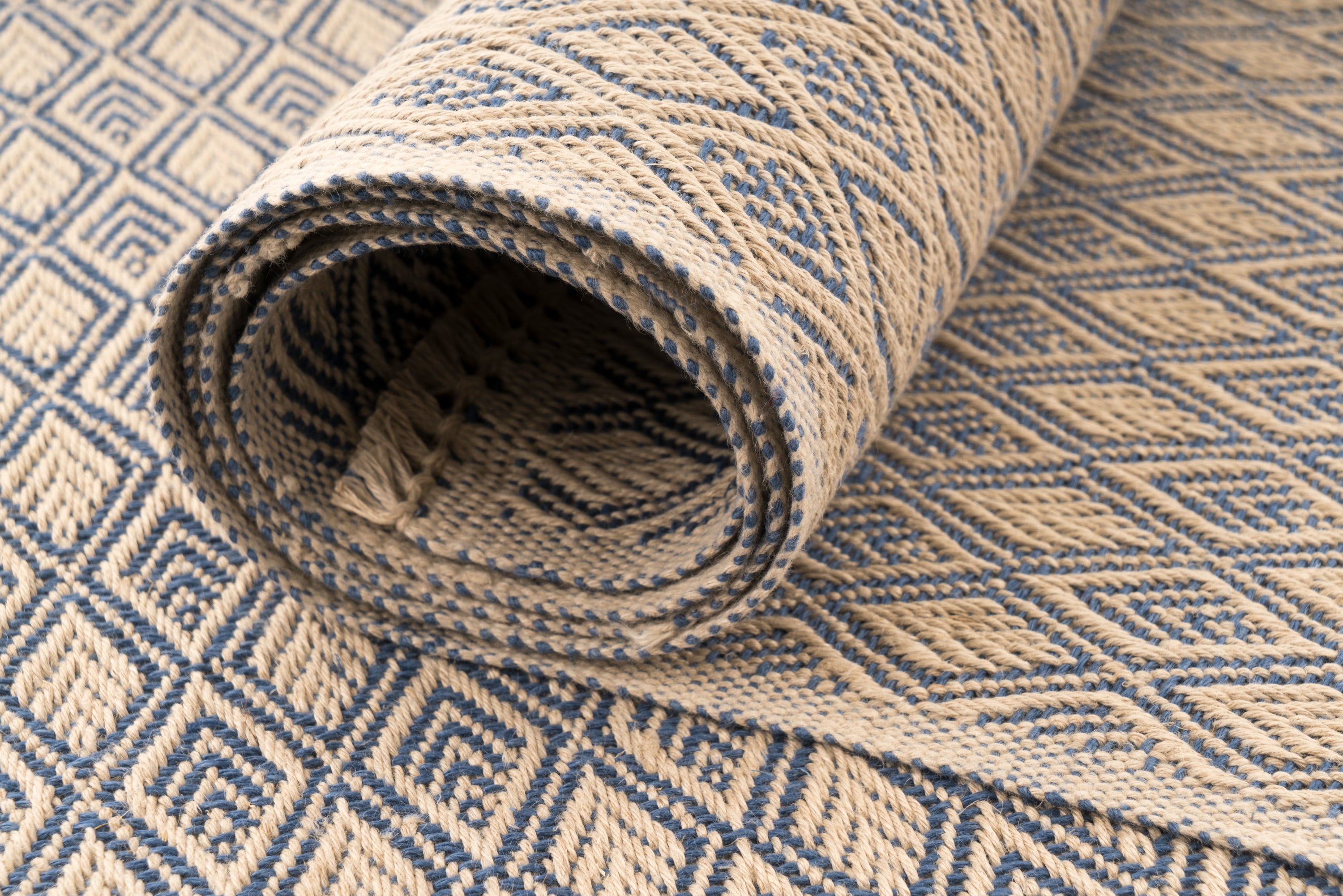 "Diamonds" Handwoven Hemp Placemat & Table Runner Set